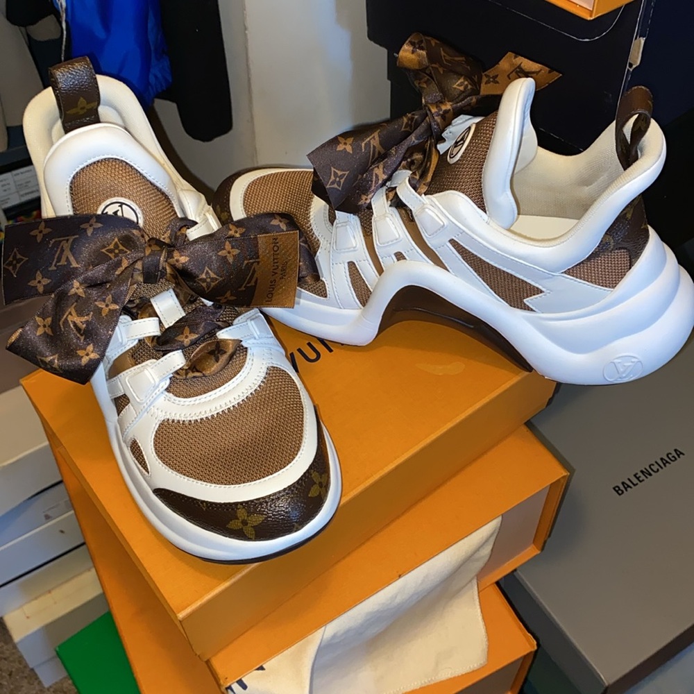 Louis Vuitton Women Arch Sneakers